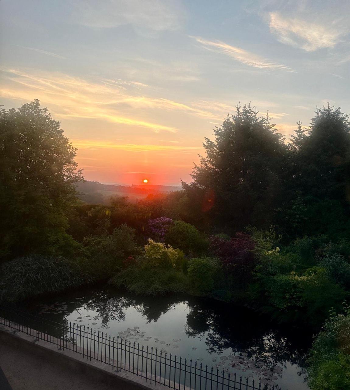 לינה וארוחת בוקר אינברורי Awakening Alchemy Retreat Centre מראה חיצוני תמונה